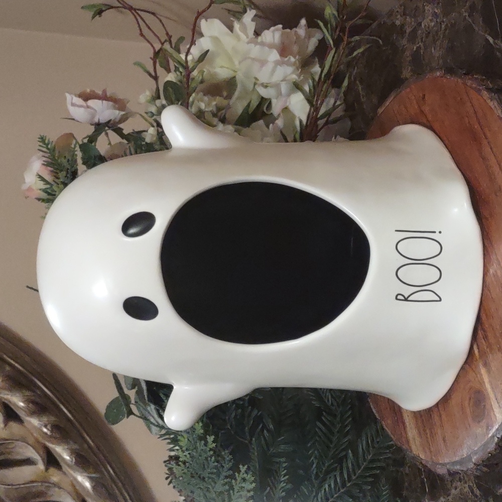 Rae Dunn  Halloween Boo! Ghost Figure Decor - Canada Exclusive!